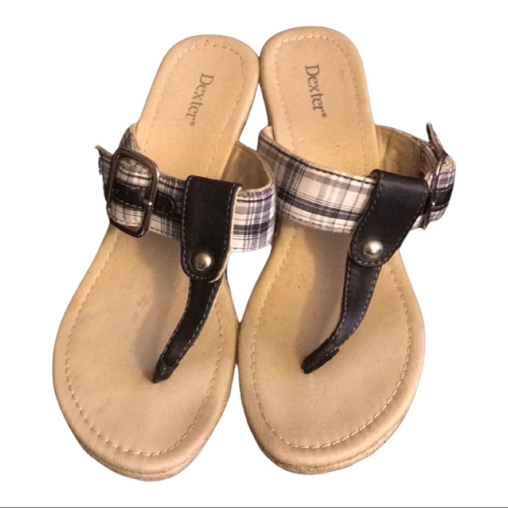 Dexter blue plaid sandals size 6